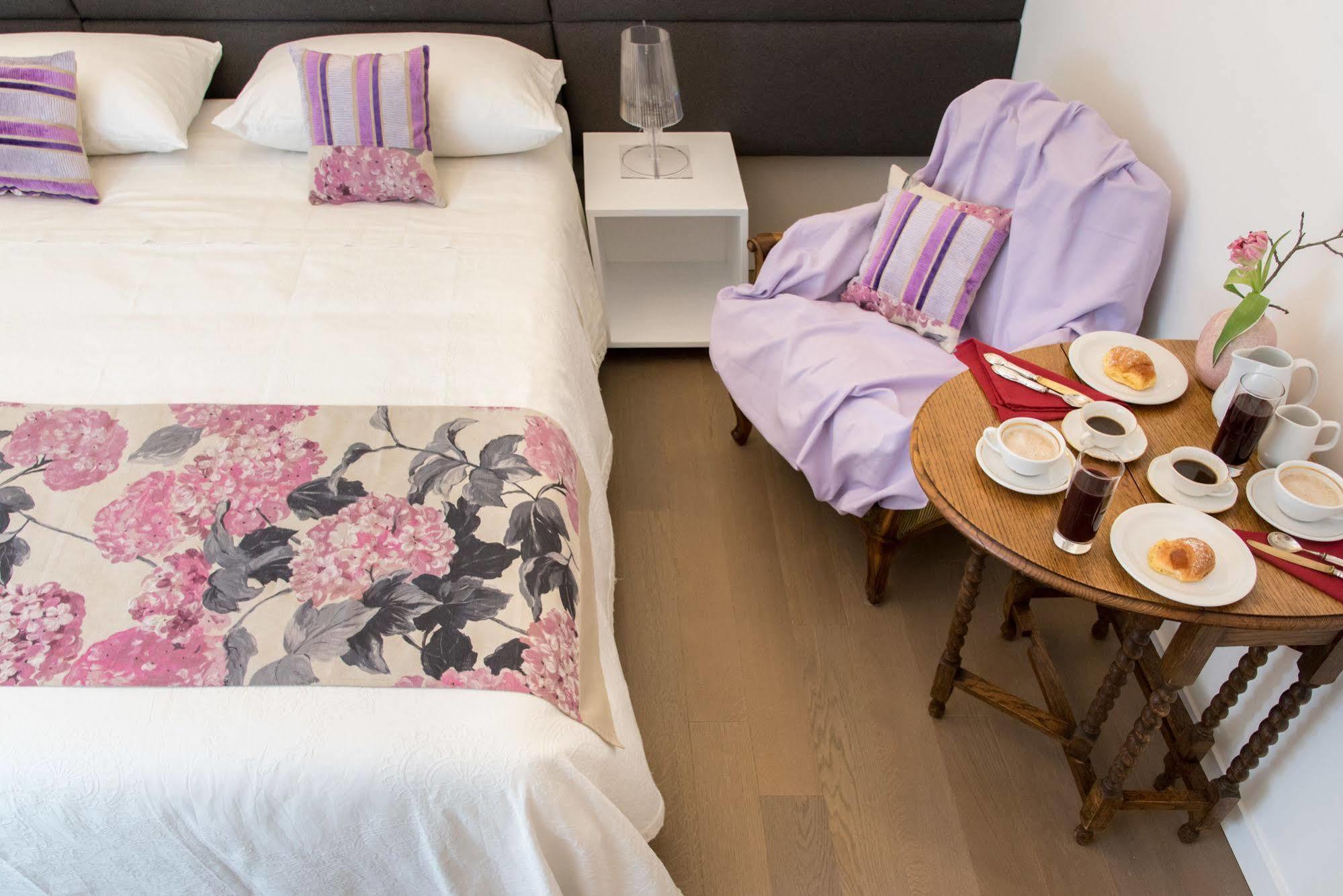 Approdo Ripetta Bed and Breakfast Ρώμη Εξωτερικό φωτογραφία